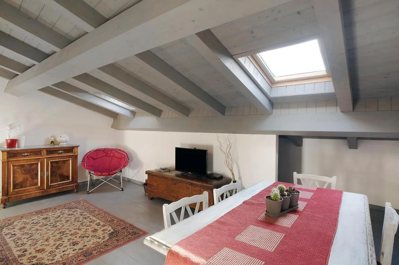 Apartment Immerso Nel Verde Chiusavecchia Italien